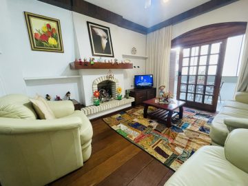 Apartamento - Venda - Centro - Gramado - RS